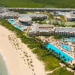 https://moon-palace-grand.quintano-roohotels.com
