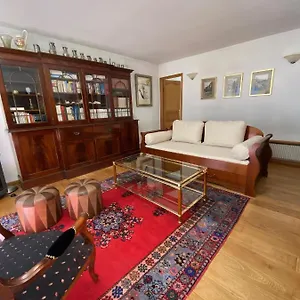 https://louta-chamonix.hotels-rhonealpes.com