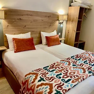 Otel Derby Eiffel, Paris