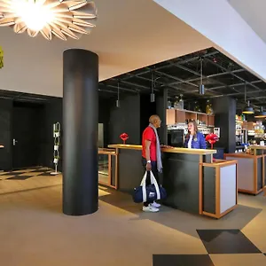 Hotel Ibis Bercy Village