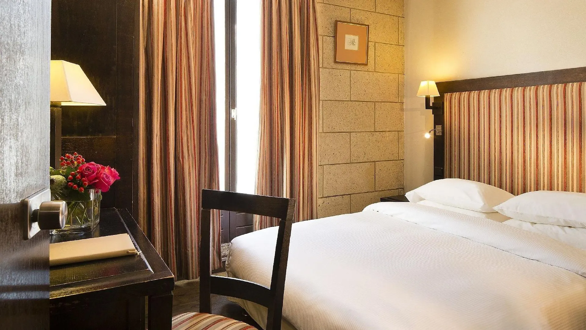 *** Hotel Europe Saint Severin-Paris Notre Dame Frankrijk