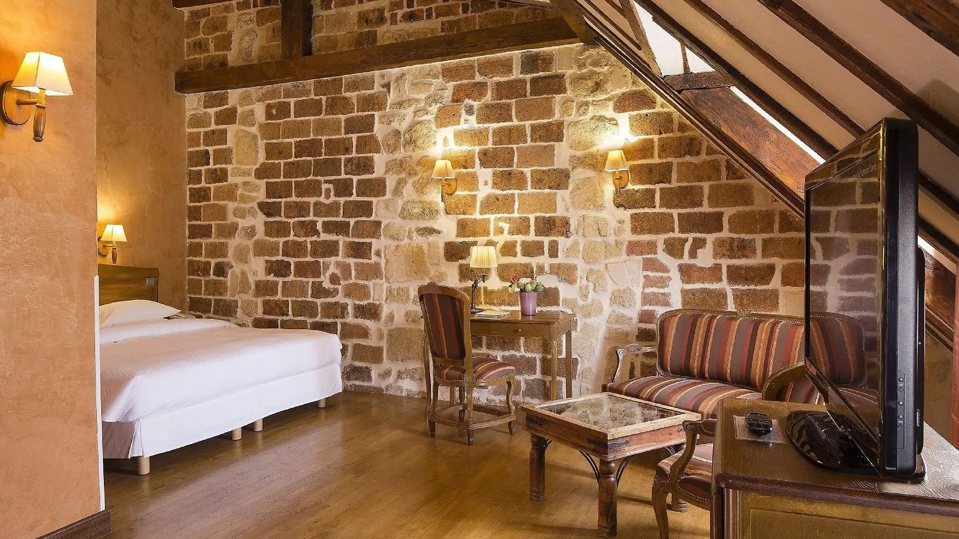 *** Hotel Europe Saint Severin-Paris Notre Dame France
