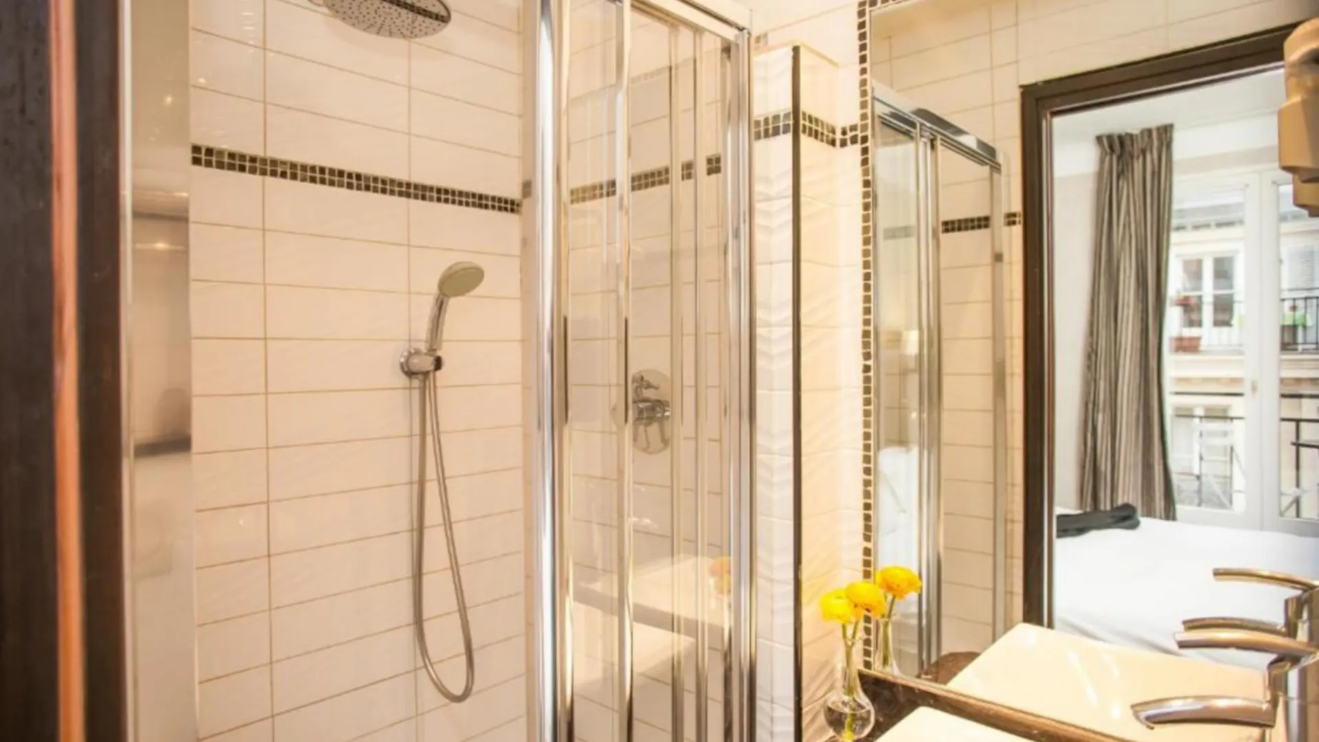*** Hotel Europe Saint Severin-Paris Notre Dame France